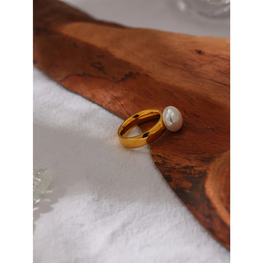 Yhpup elegante concha pérola anel moda ouro aço inoxidável textura de metal 18 k banhado geométrico charme jóias feminino noivado