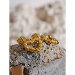 Yhpup brincos de metal em aço inoxidável, coração oco, banhado a ouro, vintage, romântico, feminino, joias, moda, presente