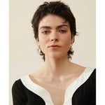 Yhpup gota de abacate dourado aço inoxidável frutas huggie hoop brincos para mulheres concha natural moda charme bonito jóias presente