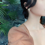 Brinco Flores Madrepérola com Zircônia - Lafemininy