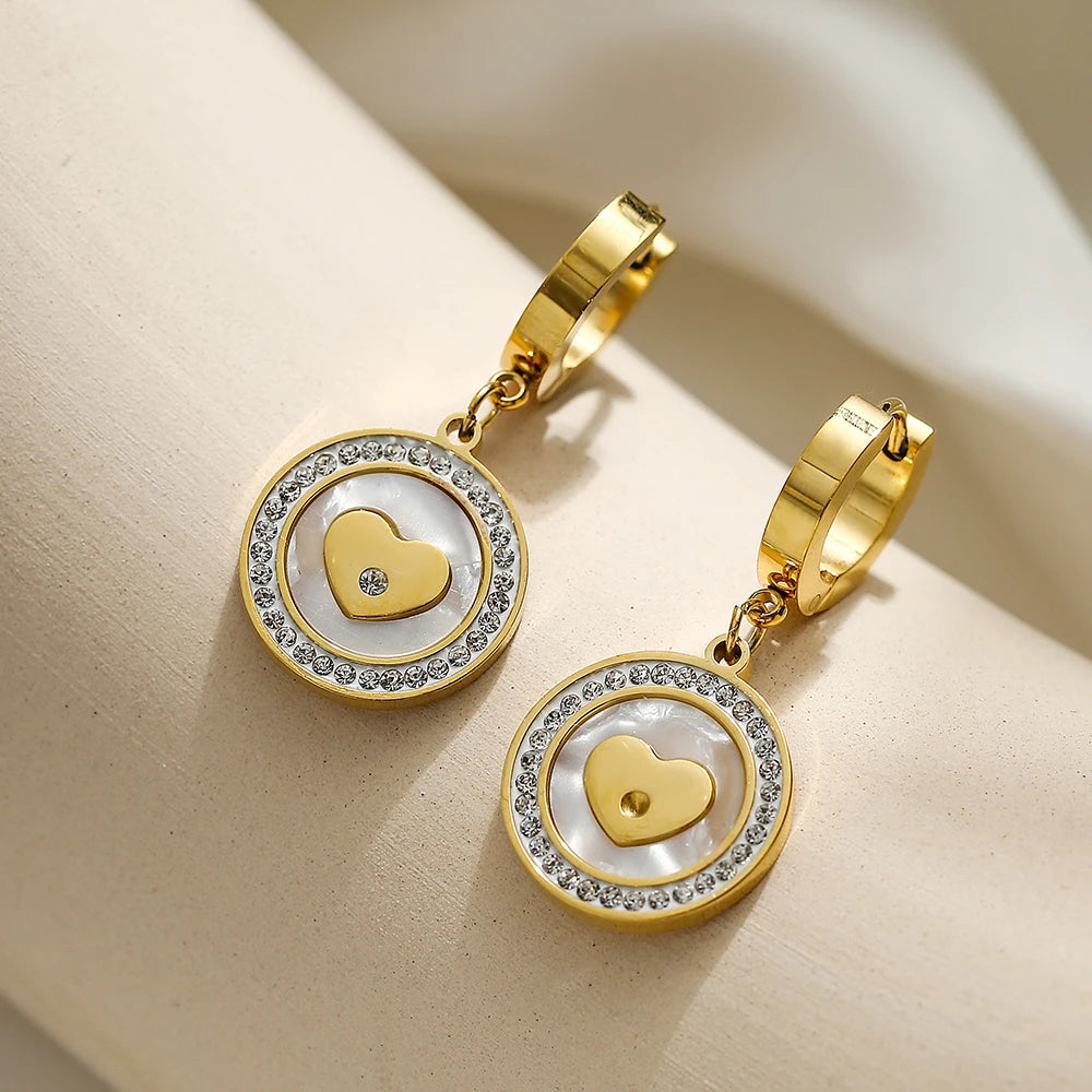 Argola Coração Cravejado com Zircônia - Lafemininy