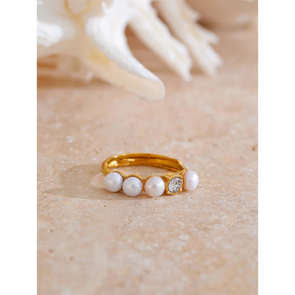 Yhpup elegante anel de zircônia com pérolas naturais para mulheres, aço inoxidável, temperamento dourado, chique, moda, joias à prova d'água