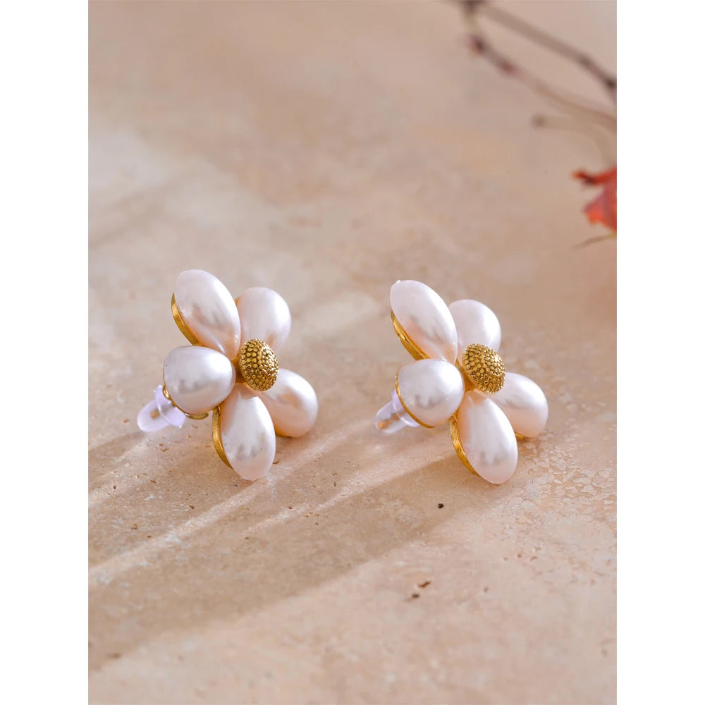 Yhpup brincos de pérola simulada, elegância dourada, flor, moda, aço inoxidável, dourado, diário, joias, recomendado