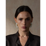 Yhpup grande branco preto esmalte flor declaração moda brincos 18k cor ouro pvd banhado a aço inoxidável jóias presente