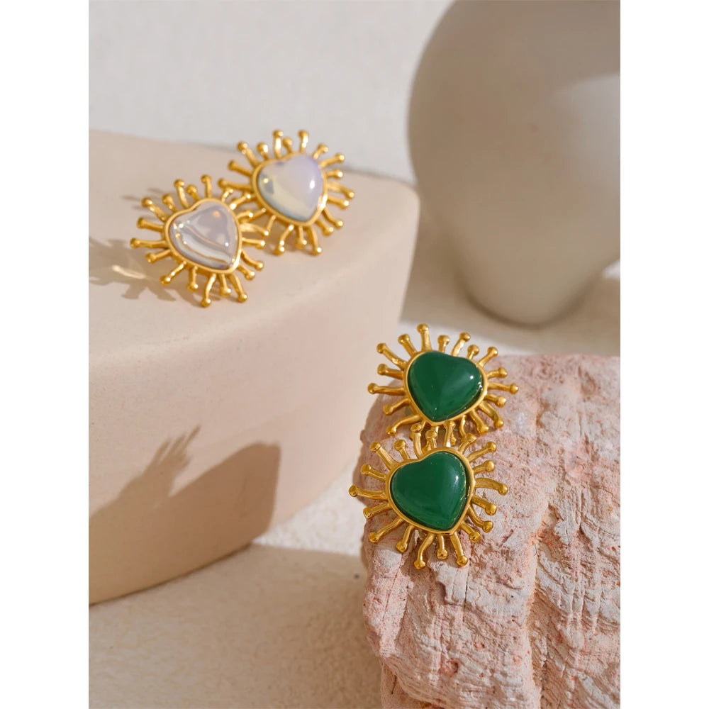 Yhpup Brincos de aço inoxidável com pedra verde, resina vermelha e branca, coração, amor, para mulheres, joias da moda diária