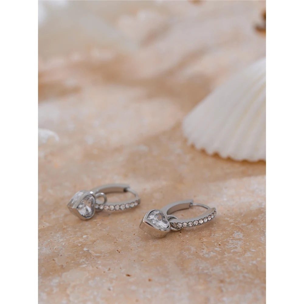 Yhpup delicado bling zircônia cúbica coração amor gota pequenos brincos de argola para mulheres de alta qualidade requintado jóias acessório presente