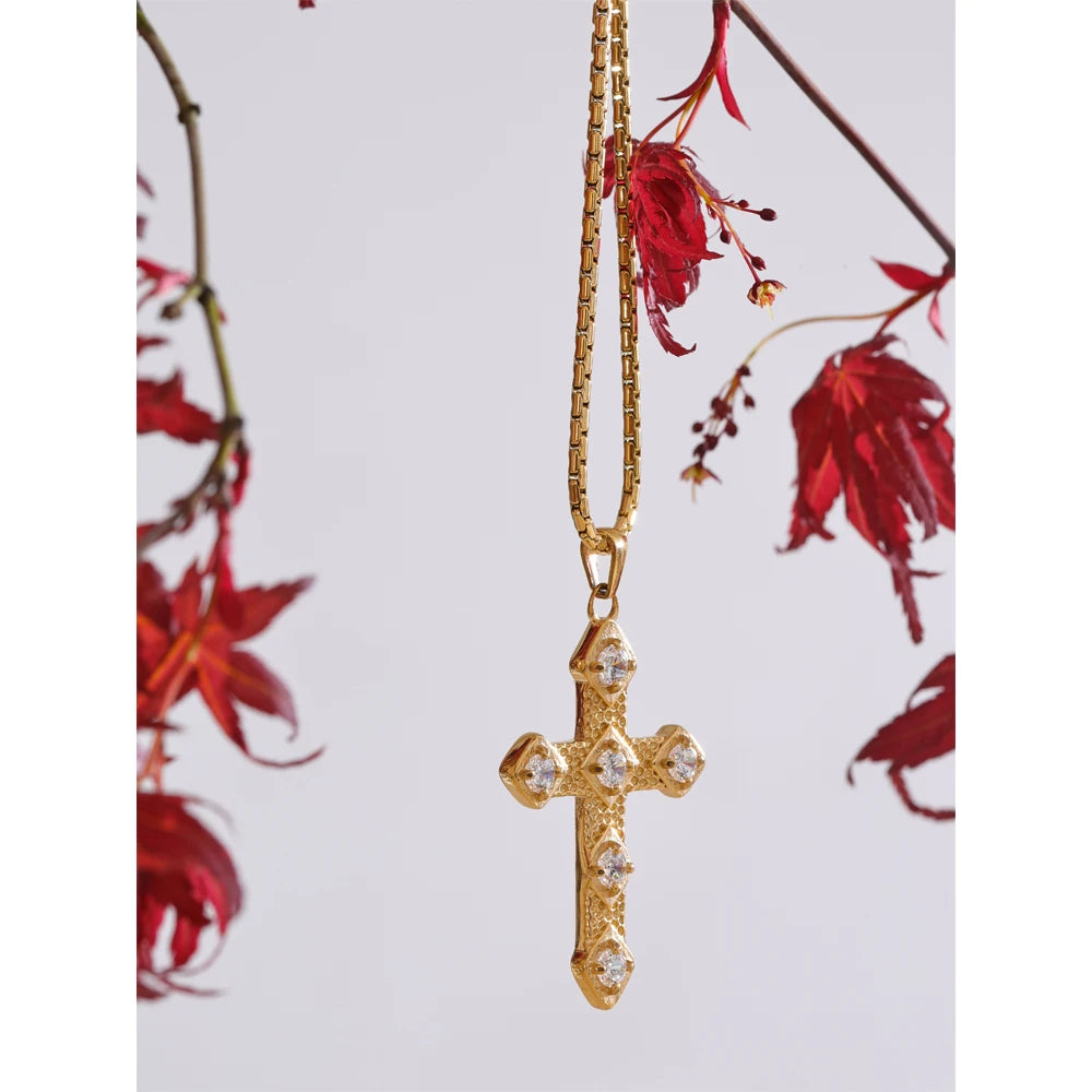 Yhpup requintado brilhante zircônia cúbica cruz clássico colar pingente para mulheres corrente de aço inoxidável temperamento jóias presente