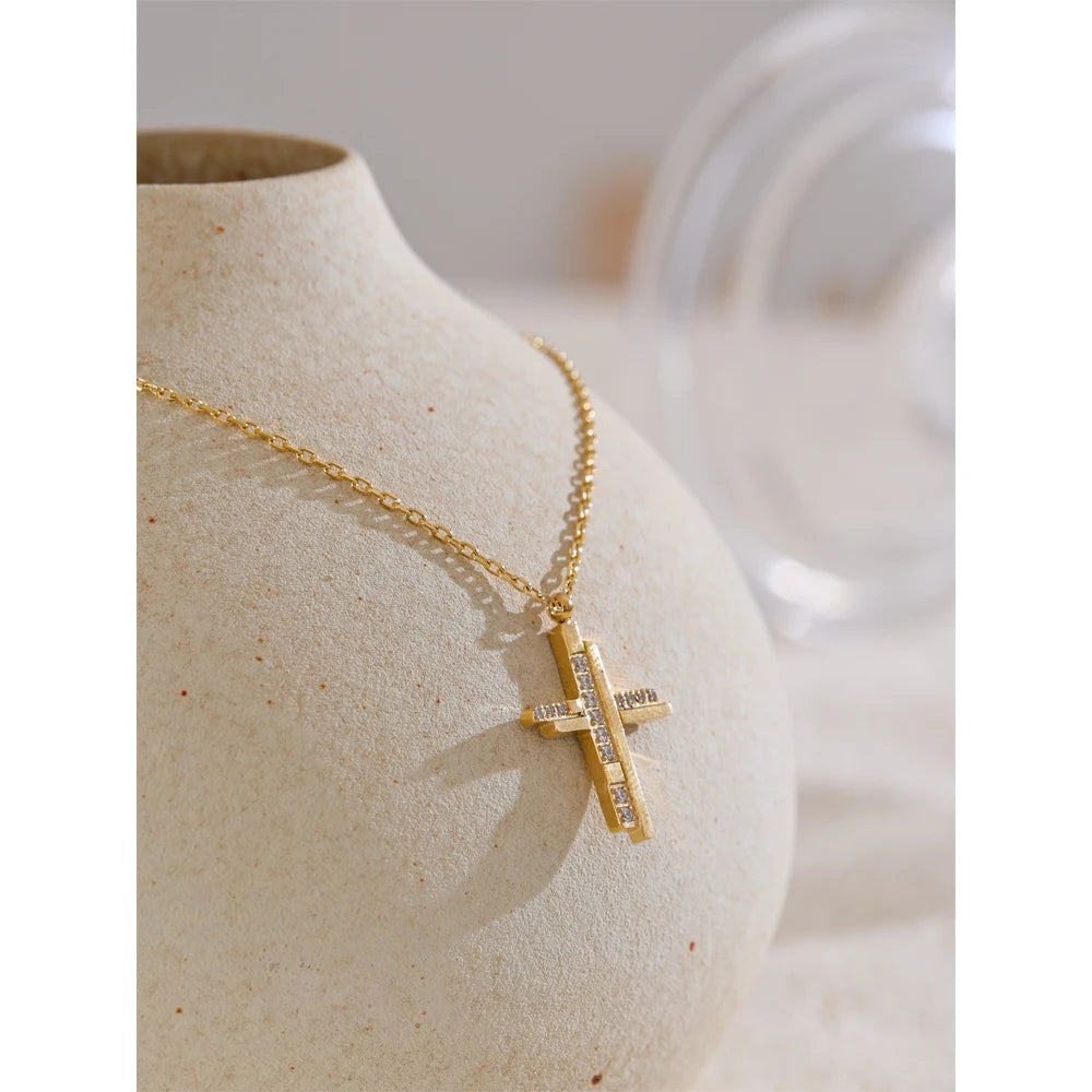 Yhpup cnc moda pingente colar requintado zircônia cúbica cruz 18k ouro pvd banhado tendência delicado jóias únicas atacado