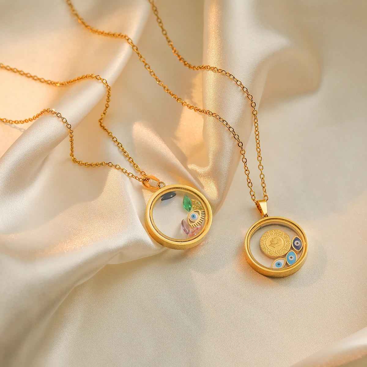 Corrente com Pingente Olhos Gregos - Lafemininy