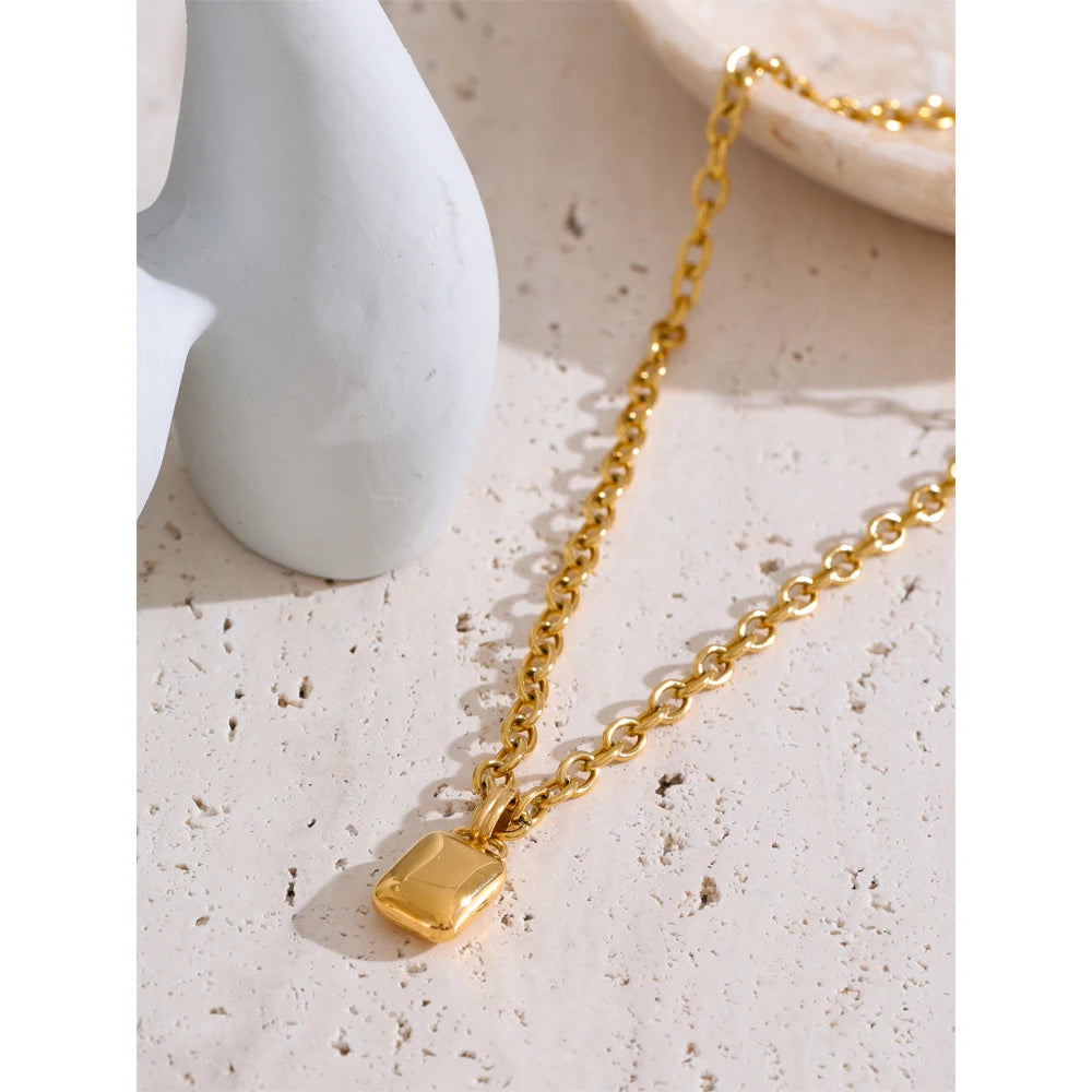 Yhpup personalizado metal liso retângulo pingente colar resistente a manchas corrente de aço inoxidável charme jóias alta qualidade