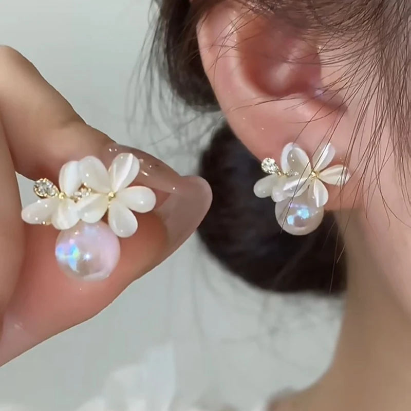 Brinco Pérola com Flor - Lafemininy