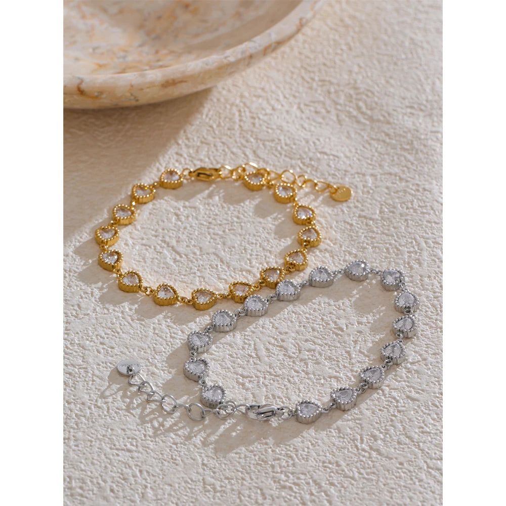 Pulseira Coração Zircônia Cubic Luxo à Prova d'Água