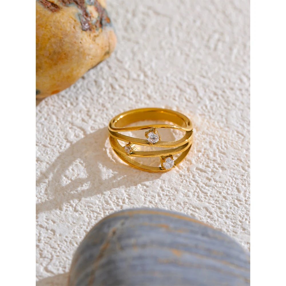 Yhpup 2 estilos de aço inoxidável fundido de metal oco incrustado zircônia cúbica anel fashion 18k banhado a ouro PVD joias de dedo da moda