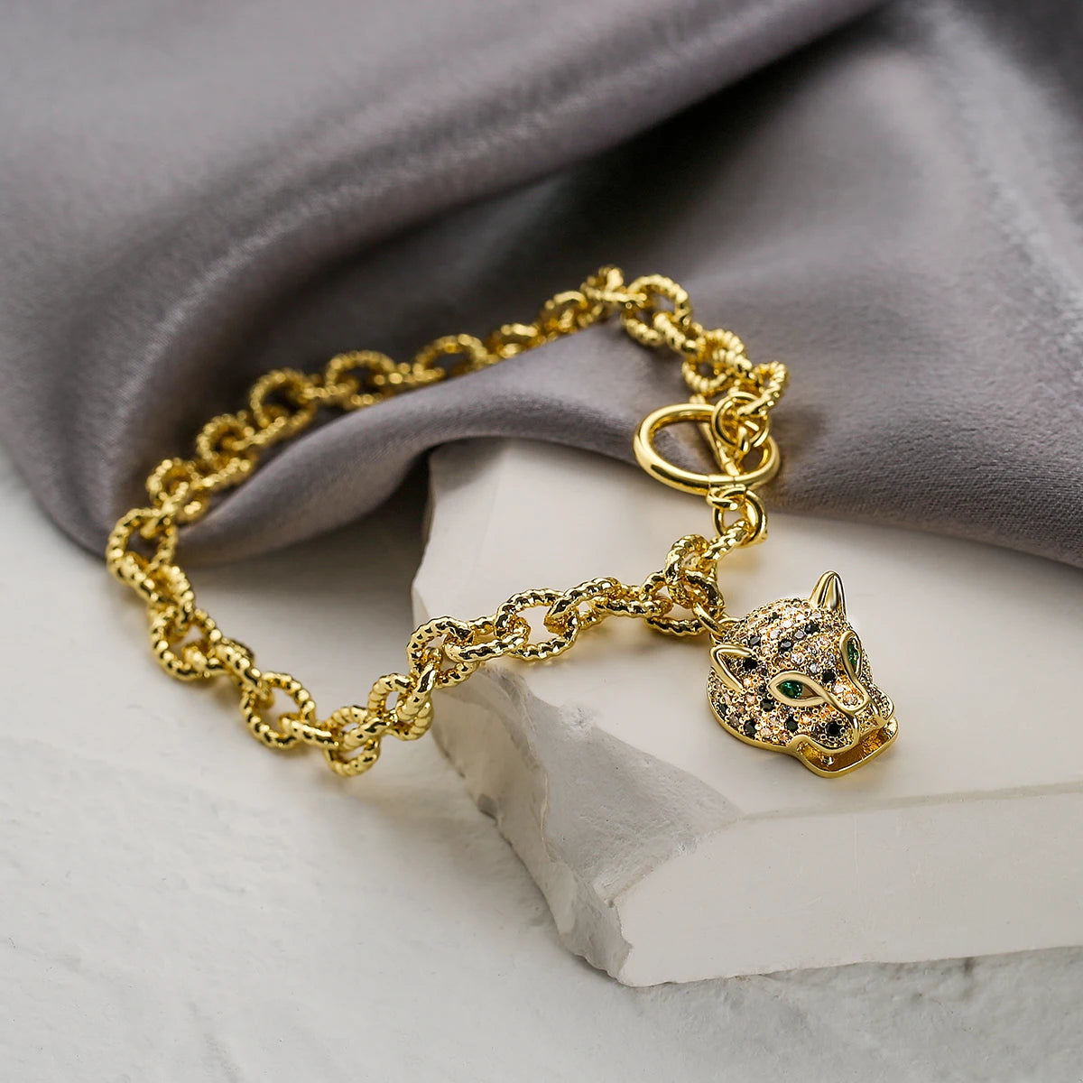 Pulseira Leopardo com Zircônia