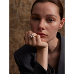 Yhpup elegante imitação de pérolas flor dourada ajustável chique anel para mulheres moda dedo joias exclusivas