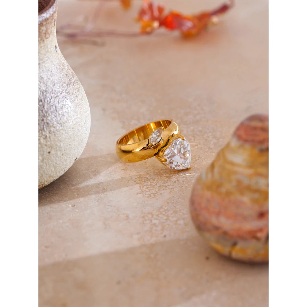 Yhpup tamanho 678 18K banhado a PVD dourado prevenção de ferrugem anel de zircônia cúbica brilhante para mulheres joias suaves da moda em aço inoxidável